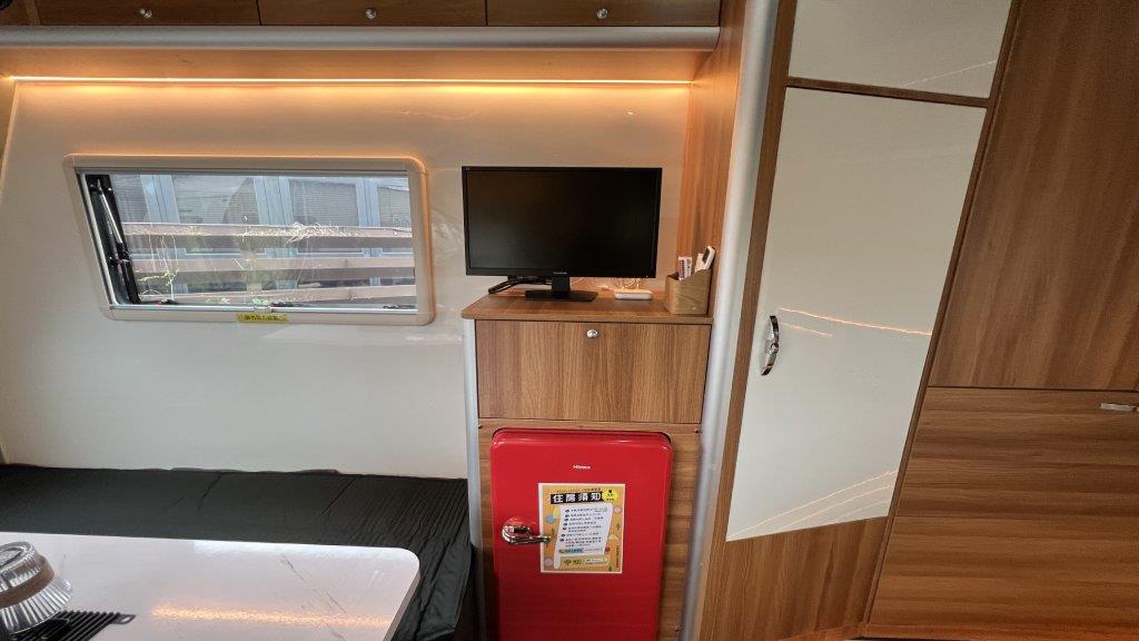 Land  walker  旅航者露營車